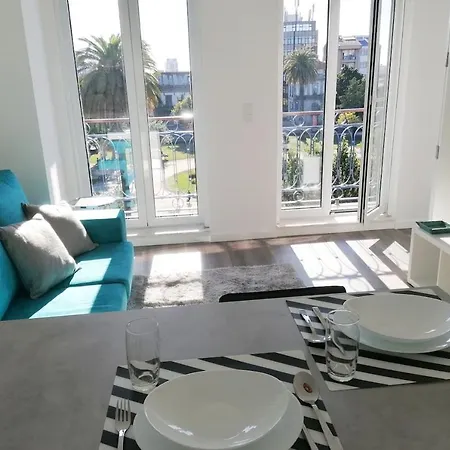 Window Garden Apartment *